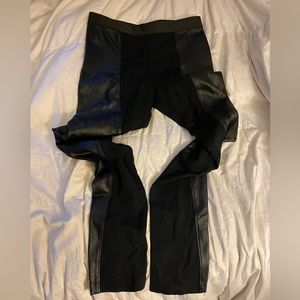 BCBGMaxazria leather sided leggings EUC size Small